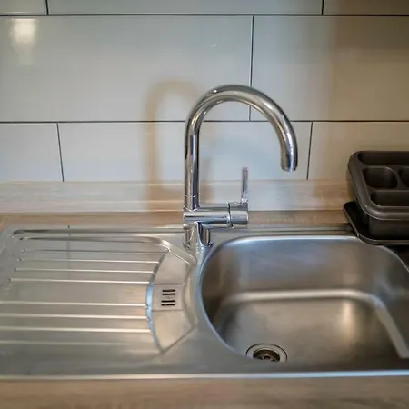 Larissa Apartment