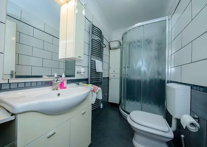 Appartement Larissa Rab Town